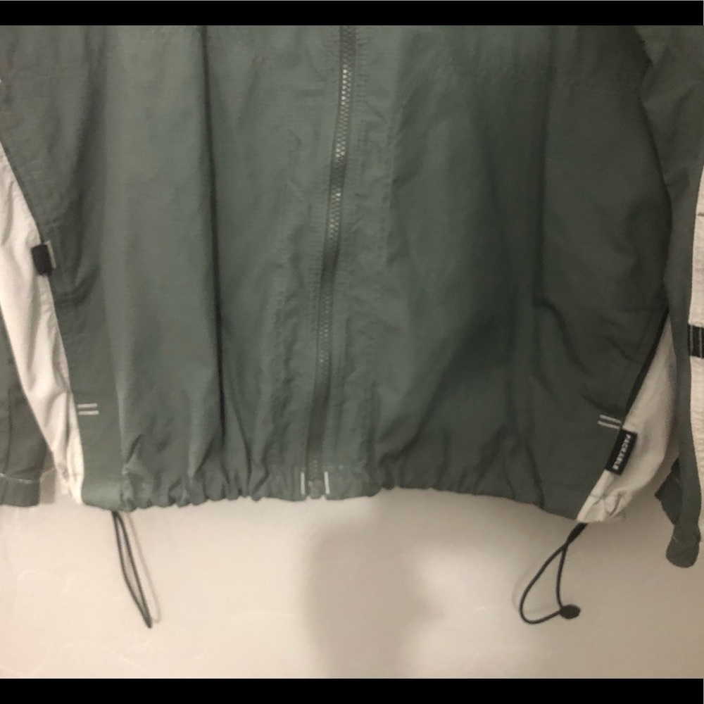 Columbia Sportswear Jacket In Excellent Condition size XXL. - Picture 4 of 6